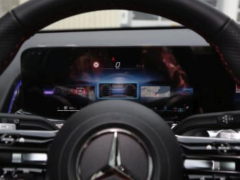 Mercedes-Benz GLB 200 d 4MATIC AMG Night Panorama AHK 360°