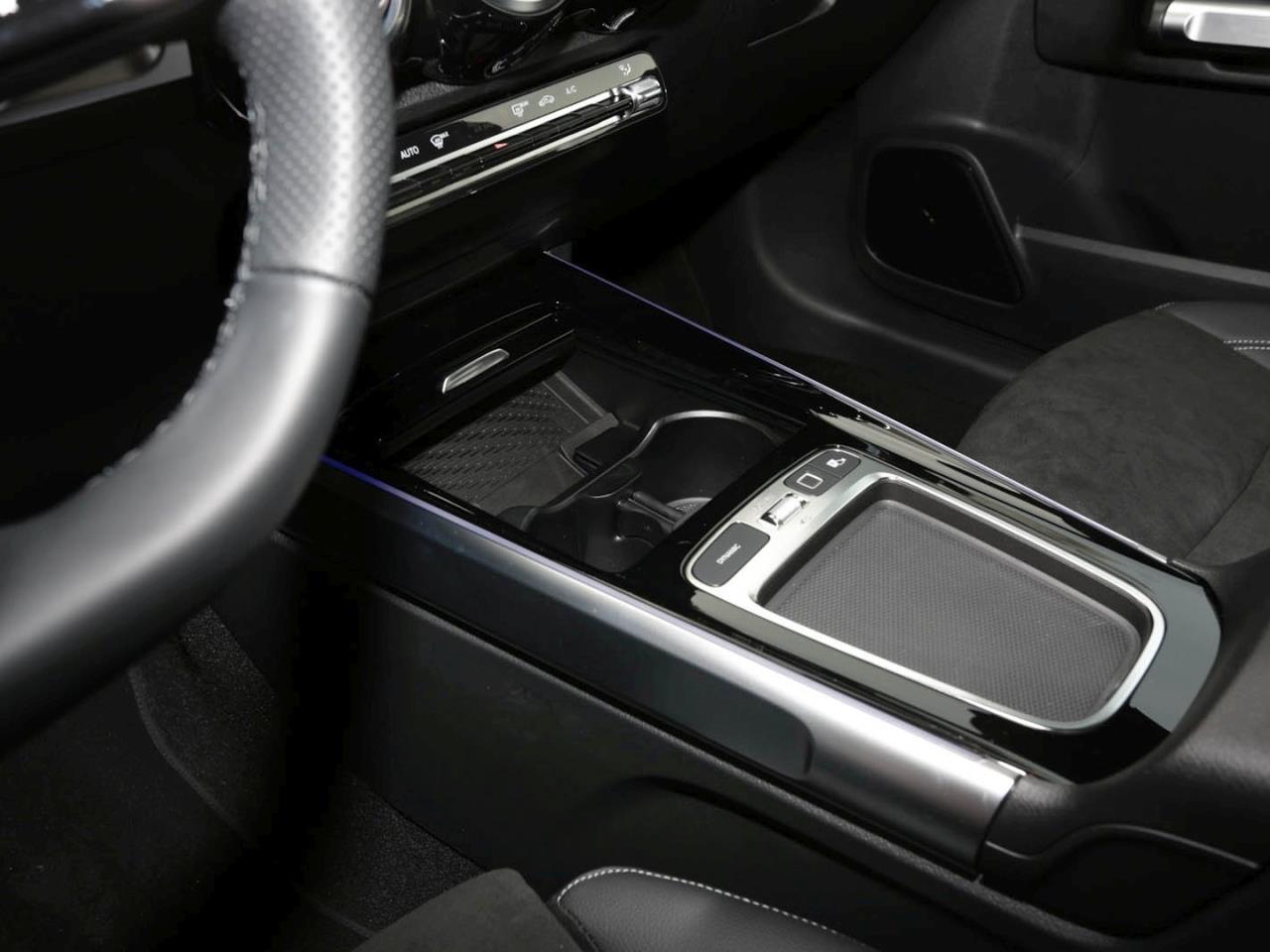 Mercedes-Benz GLB 200 d 4MATIC AMG Offroad Night AHK 360°