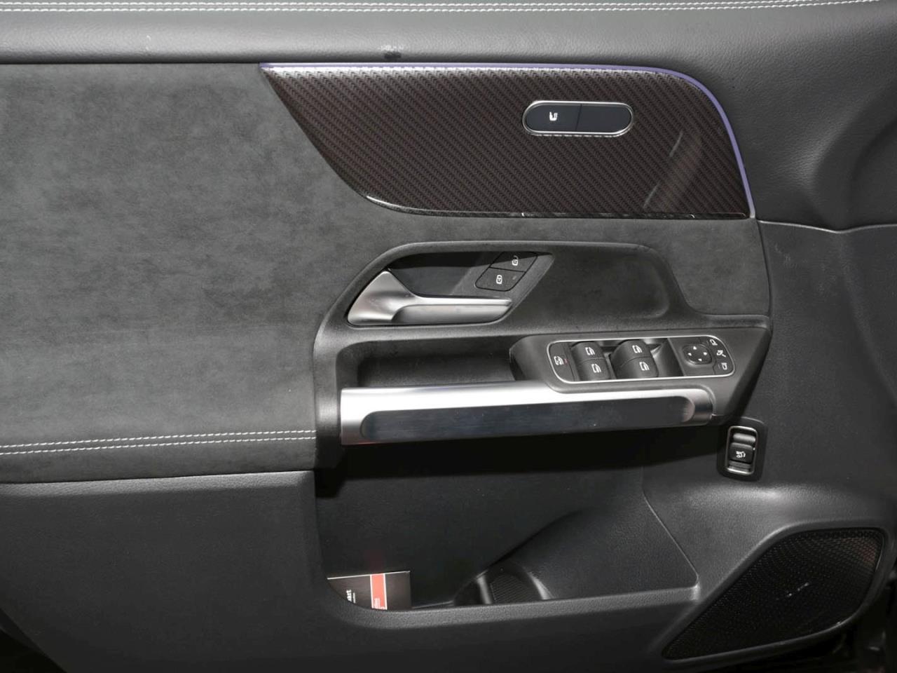 Mercedes-Benz GLB 200 d 4MATIC AMG Offroad Night AHK 360°