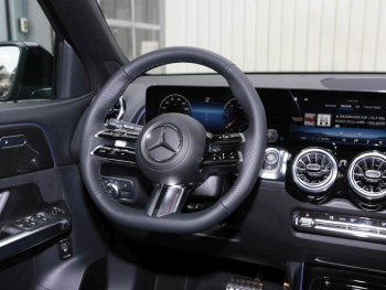 Mercedes-Benz GLB 200 d 4MATIC AMG Offroad Night AHK 360°