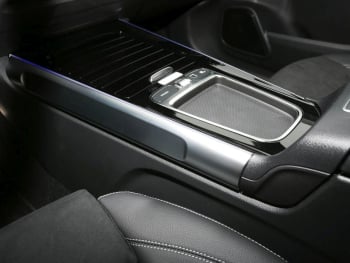 Mercedes-Benz GLB 200 d 4MATIC AMG Night MBUX Navi AHK 360°