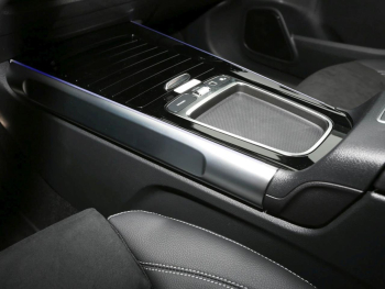 Mercedes-Benz GLB 200 d 4MATIC AMG Night MBUX Navi AHK 360°