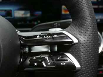 Mercedes-Benz GLB 200 d 4MATIC AMG Night MBUX Navi AHK 360°