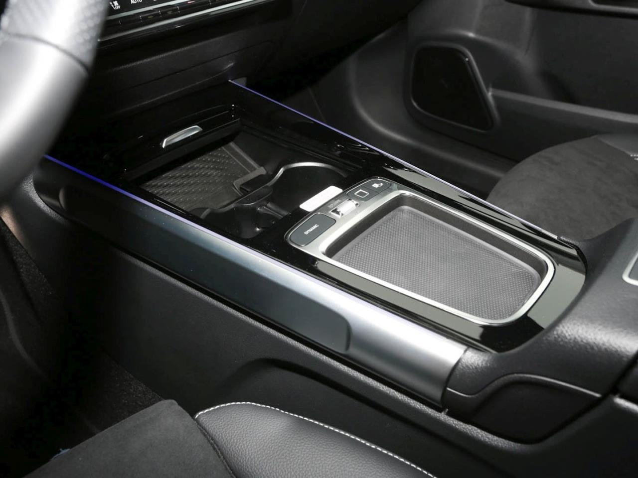 Mercedes-Benz GLB 200 d 4MATIC AMG Night MBUX Navi AHK 360°