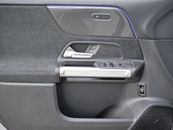 Mercedes-Benz GLB 200 d 4MATIC AMG Night Easy-Pack AHK 360°