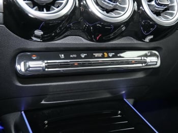 Mercedes-Benz GLB 200 d 4MATIC AMG Night Easy-Pack AHK 360°