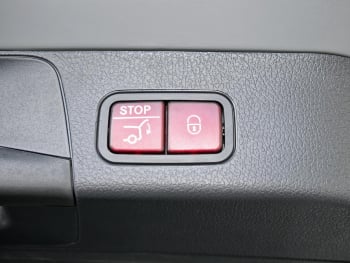 Mercedes-Benz GLB 200 d 4MATIC AMG Night Easy-Pack AHK 360°