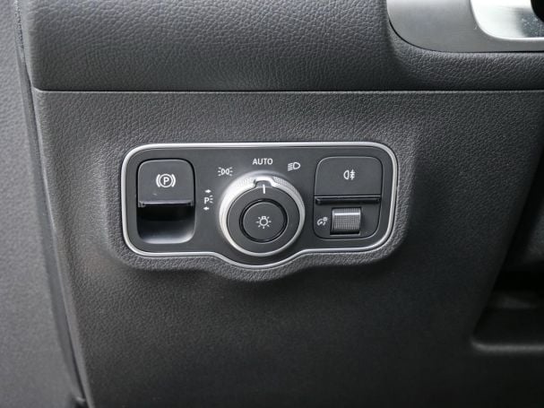 Mercedes-Benz GLB 200 d 4MATIC AMG Night Easy-Pack AHK 360°