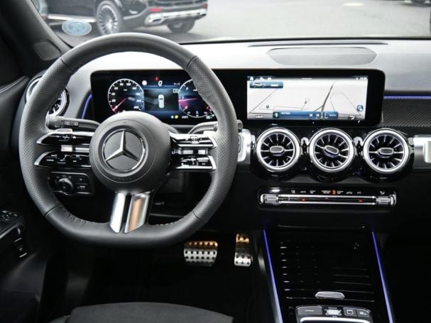 Mercedes-Benz GLB 200 d 4MATIC AMG Night Easy-Pack AHK 360°