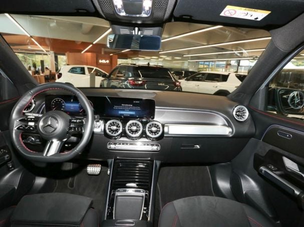 Mercedes-Benz GLB 200 d AMG Night MBUX Navi AHK Kamera Easy-P Mercedes-Benz GLB 200 d AMG Night MBUX Navi AHK Kamera Easy-P