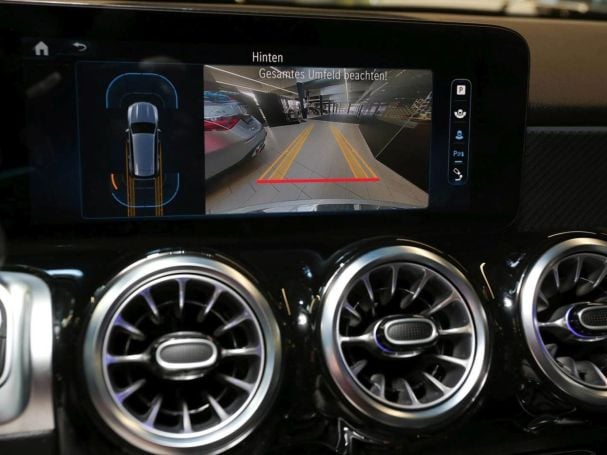 Mercedes-Benz GLB 200 d AMG Night MBUX Navi AHK Kamera Easy-P