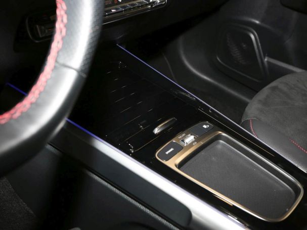 Mercedes-Benz GLB 200 d AMG Night MBUX Navi AHK Kamera Easy-P