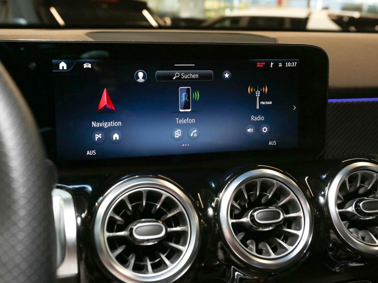 Mercedes-Benz GLB 200 d AMG Night MBUX Navi AHK Kamera Easy-P