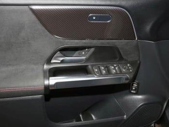 Mercedes-Benz GLB 200 d AMG Night MBUX Navi AHK Kamera Easy-P