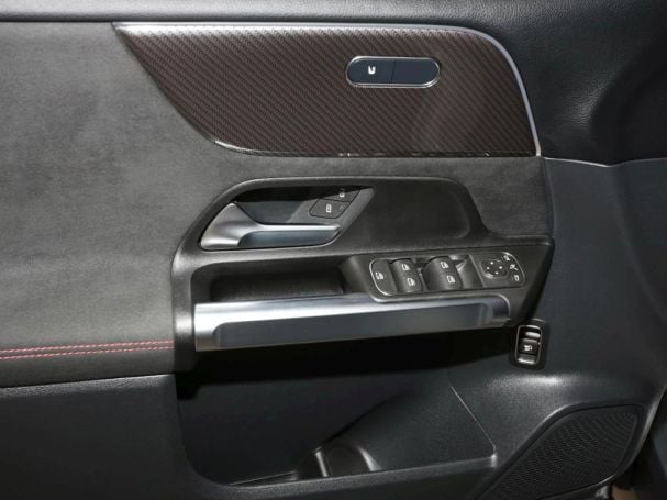 Mercedes-Benz GLB 200 d AMG Night MBUX Navi AHK Kamera Easy-P Mercedes-Benz GLB 200 d AMG Night MBUX Navi AHK Kamera Easy-P