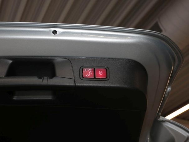 Mercedes-Benz GLB 200 d AMG Night MBUX Navi AHK Kamera Easy-P