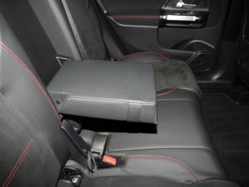 Mercedes-Benz GLB 200 d AMG Night MBUX Navi AHK Kamera Easy-P