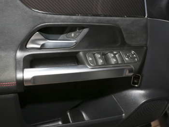 Mercedes-Benz GLB 200 d AMG Night MBUX Navi AHK Kamera Easy-P