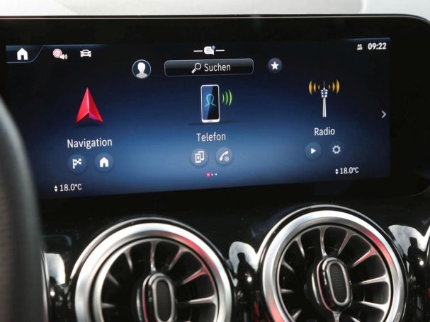 Mercedes-Benz GLB 200 d AMG Distronic Kamera Easy-Pack AHK Mercedes-Benz GLB 200 d AMG Distronic Kamera Easy-Pack AHK