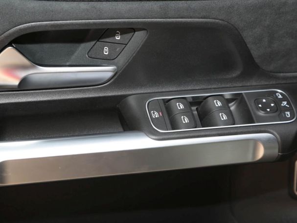 Mercedes-Benz GLB 200 d AMG Distronic Kamera Easy-Pack AHK Mercedes-Benz GLB 200 d AMG Distronic Kamera Easy-Pack AHK