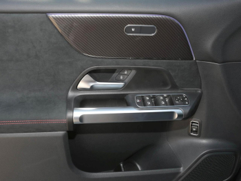 Mercedes-Benz GLB 200 d AMG MBUX Navi AHK Panorama 360°Kamera