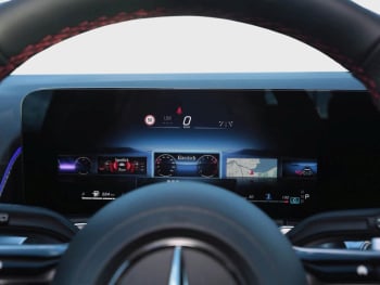 Mercedes-Benz GLB 200 d AMG MBUX Navi AHK Panorama 360°Kamera