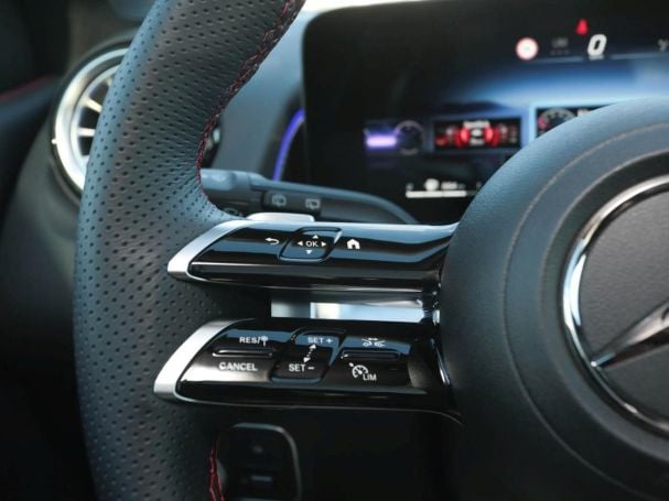 Mercedes-Benz GLB 200 d AMG MBUX Navi AHK Panorama 360°Kamera