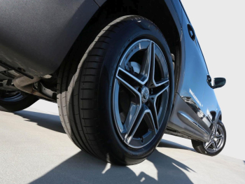 Mercedes-Benz GLB 200 d AMG MBUX Navi AHK Panorama 360°Kamera