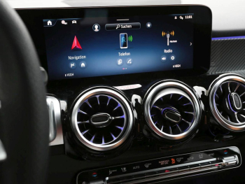Mercedes-Benz GLB 200 d AMG Night Panorama AHK Kamera EasyP