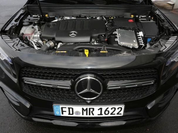 Mercedes-Benz GLB 200 d AMG Night Panorama AHK Kamera EasyP