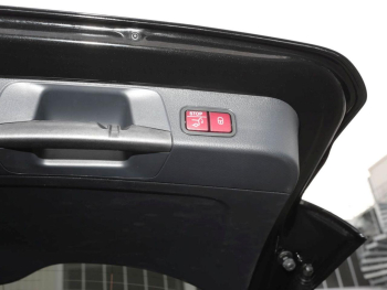 Mercedes-Benz GLB 200 d AMG Night Panorama AHK Kamera EasyP