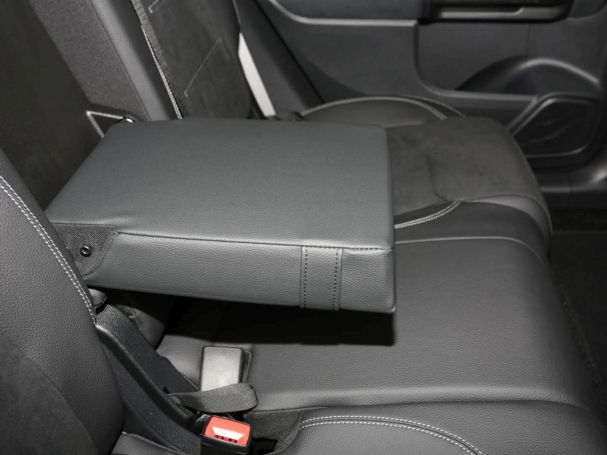 Mercedes-Benz GLB 200 d AMG Night Panorama AHK Kamera EasyP