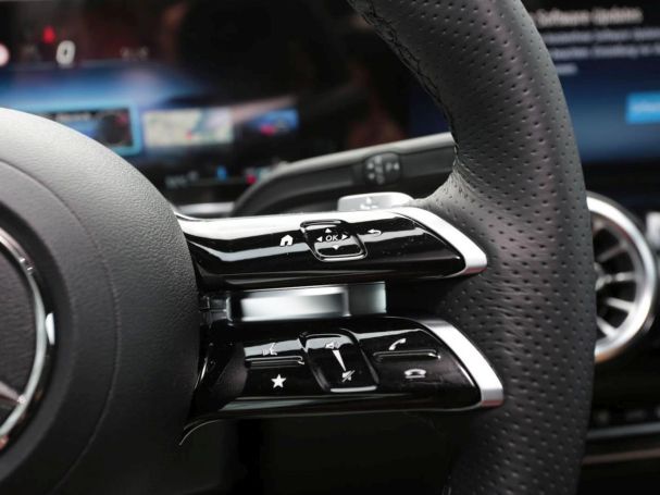 Mercedes-Benz GLB 200 d AMG Night MBUX Navi 360° AHK EasyPack