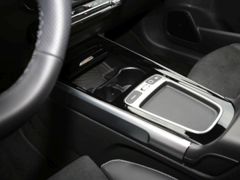Mercedes-Benz GLB 200 d AMG Night MBUX Navi 360° AHK EasyPack