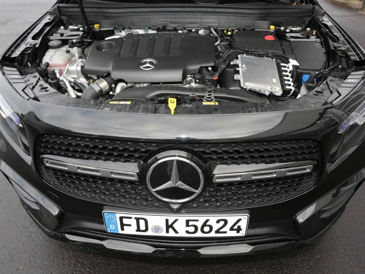 Mercedes-Benz GLB 200 d AMG Night MBUX Navi 360° AHK EasyPack