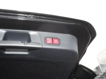 Mercedes-Benz GLB 200 d AMG Night MBUX Navi 360° AHK EasyPack