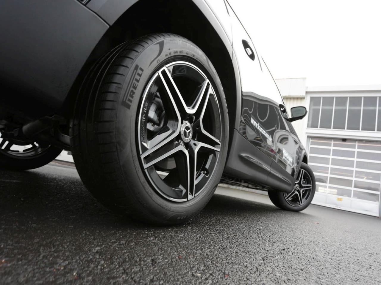 Mercedes-Benz GLB 200 d AMG Night MBUX Navi 360° AHK EasyPack