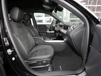 Mercedes-Benz GLB 200 d AMG Night MBUX Navi 360° AHK EasyPack