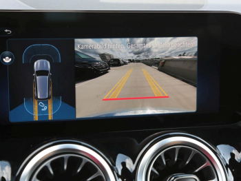 Mercedes-Benz GLB 200 d AMG MBUX Navi Night Panorama Kamera AHK