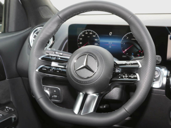 Mercedes-Benz GLB 200 d AMG MBUX Navi Night Panorama Kamera AHK