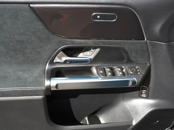 Mercedes-Benz GLB 200 d AMG Night Panorama EasyP Totwinkel AHK