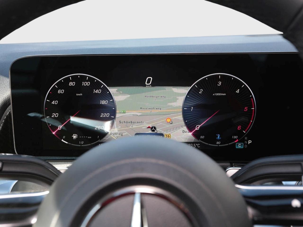 Mercedes-Benz GLB 200 d AMG Night Panorama EasyP Totwinkel AHK