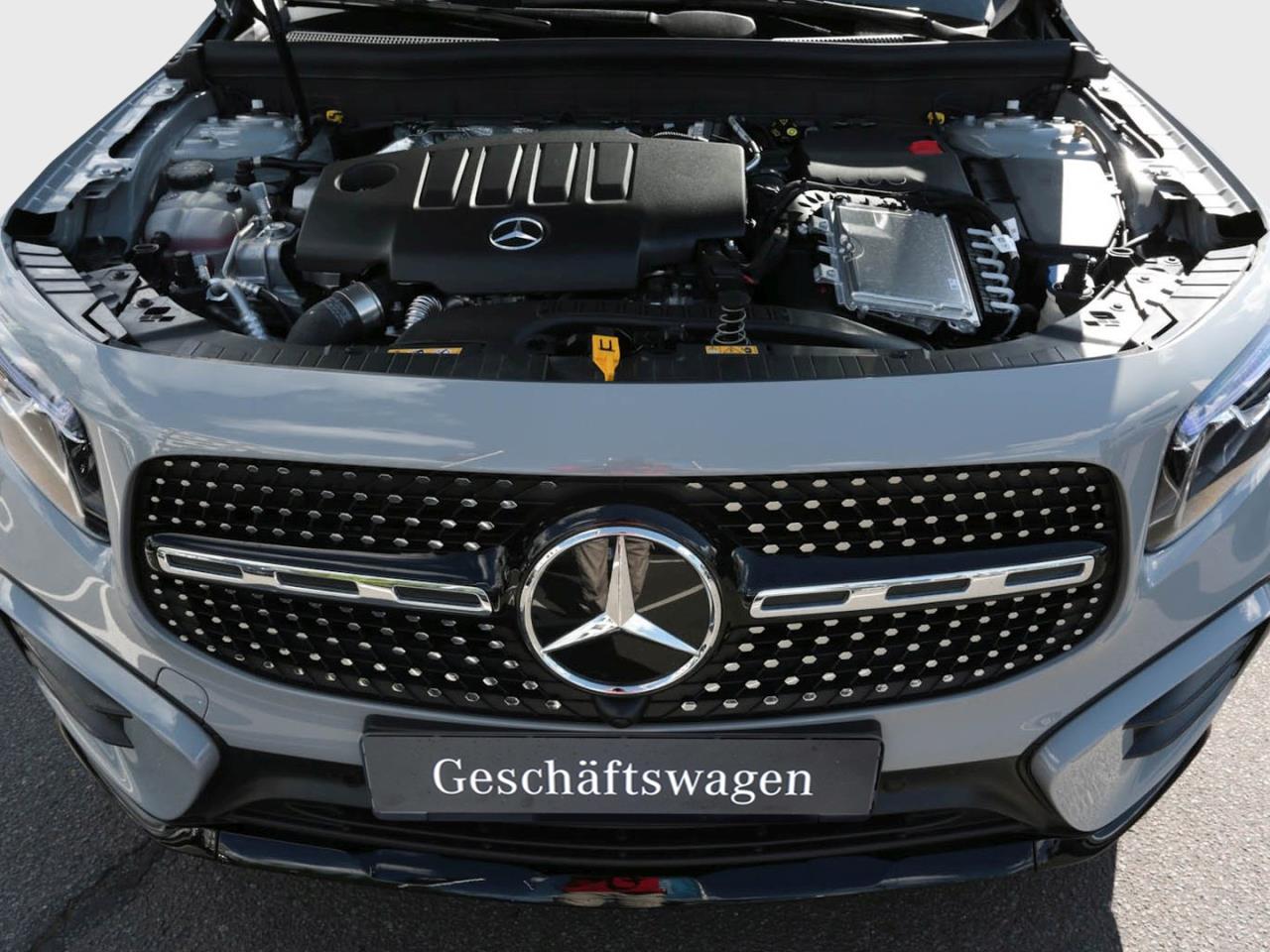 Mercedes-Benz GLB 200 d AMG Night Panorama EasyP Totwinkel AHK