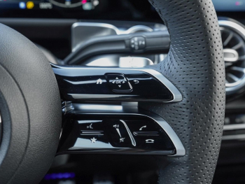 Mercedes-Benz GLB 200 d AMG Night MBUXNavi Easy-Pack AHK 360°