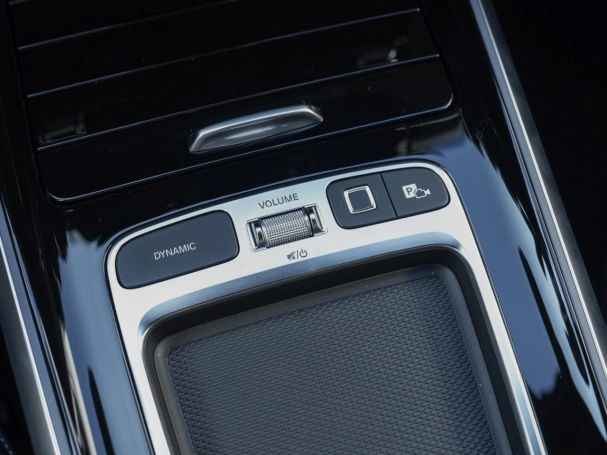 Mercedes-Benz GLB 200 d AMG Night MBUXNavi Easy-Pack AHK 360°