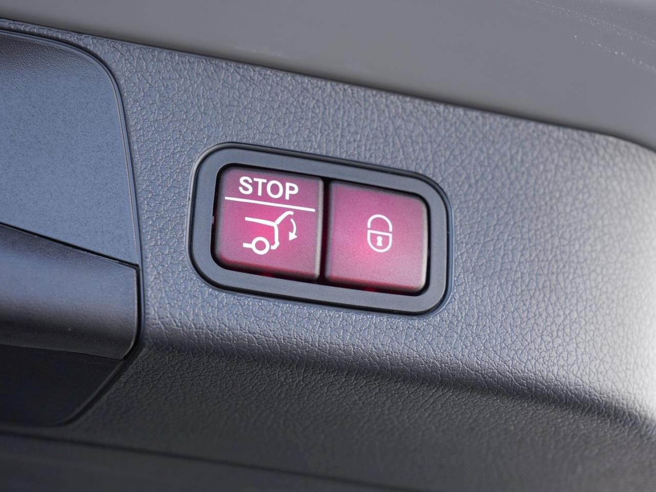 Mercedes-Benz GLB 200 d AMG Night MBUXNavi Easy-Pack AHK 360°