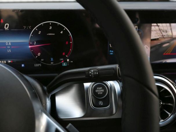 Mercedes-Benz GLB 200 d Progressive MBUX Navi-Prem. AHK EasyP Mercedes-Benz GLB 200 d Progressive MBUX Navi-Prem. AHK EasyP