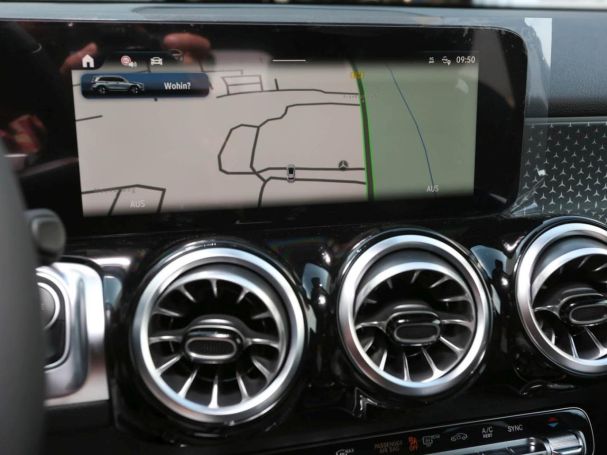 Mercedes-Benz GLB 200 d Progressive MBUX Navi-Prem. AHK EasyP Mercedes-Benz GLB 200 d Progressive MBUX Navi-Prem. AHK EasyP