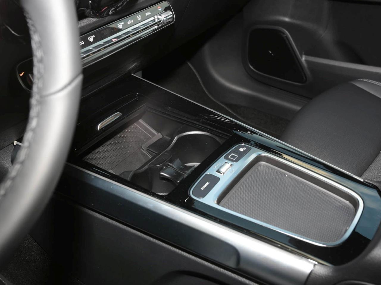 Mercedes-Benz GLB 200 d Progressive MBUX Navi-Prem. AHK EasyP