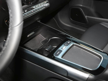 Mercedes-Benz GLB 200 d Progressive MBUX Navi-Prem. AHK EasyP